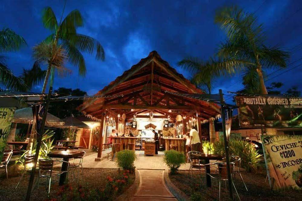 Blue Palm Hotel Jaco Restaurant photo